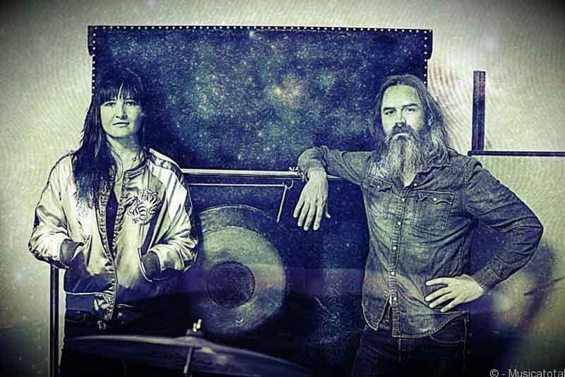 Moon-Duo-