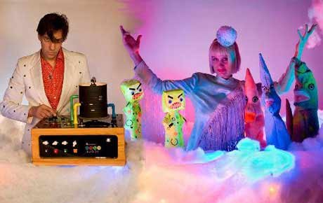 Quintron-and-Miss-Pussycatok